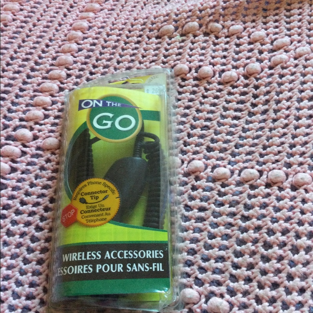 Universal deluxe car charger